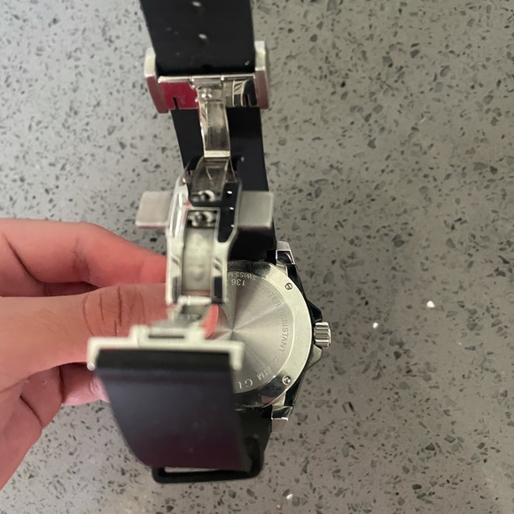 Gucci watch - Picture 6 of 6